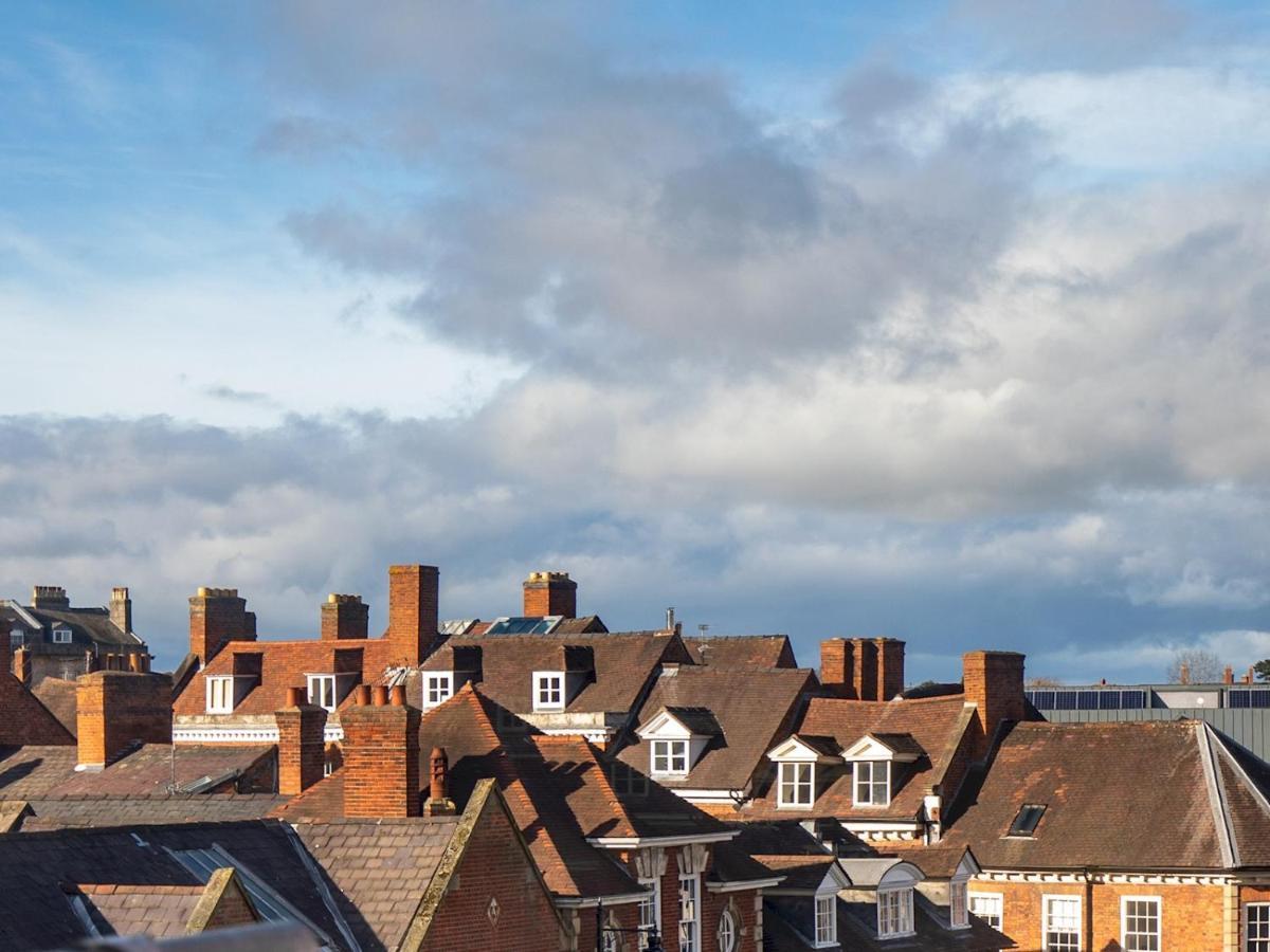 Pass The Keys Art Deco Inspired Apartment With Roof Top Views Shrewsbury Eksteriør billede